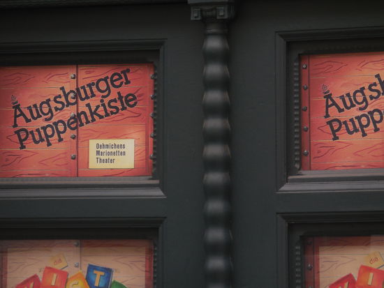 ...Augsburger Puppenkiste !