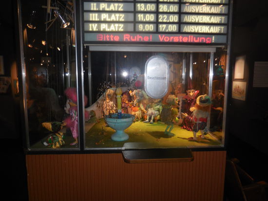 Aber die Superstars kenne und erkenne ich natürlich: Jim Knopf, Lukas den Lokomotivführer, Kater Mikesch und Räuber Hotzenplotz...