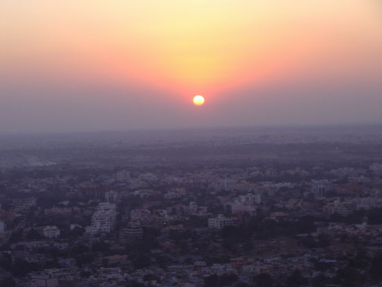 Sonnenuntergang ueber Jaipur