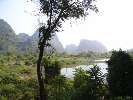 blick von der hoehle bei der auszeit.