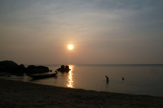 8. Man koennte den Sonnenuntergang geniessen...