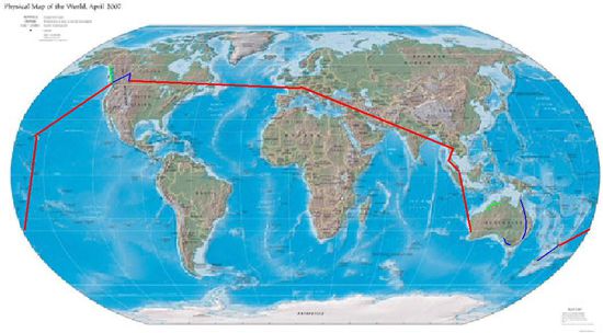 rot = Flugstrecke
blau = Überland
grün = Schiff