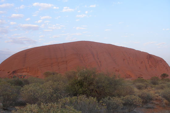 Ayers Rock bei Sonnenaufgang