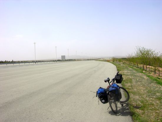 Highway in die Stadt