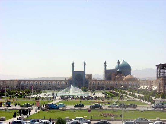 Blick auf den Imam Sq von der Terrasse des Qaysarieh Teehaus