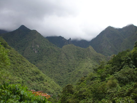 Sicht vom Eingag des Machu Picchus