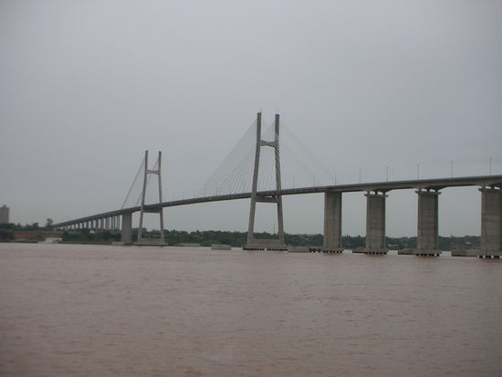 Einmal kam das Highloght. Die Bruecke!