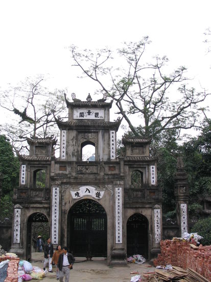 Eingang zur Parfuempagode