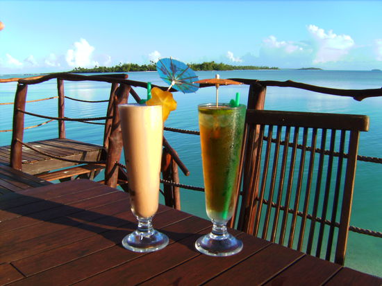 Unsere Riesencocktails vor der Islandnight 