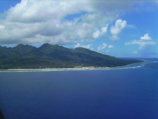 ... und schon etwas naeher kurz vor der Landung... 