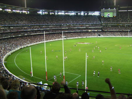 MCG (Melbourne Cricket Ground) - wer findet das Eierlaberl im Bild?