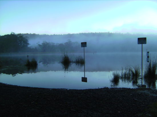 ...und am Lake Leake! Die Bootsrampe kann man nur erahnen aber die eiskalte Morgenstimmung war im wahrsten Sinne des Wortes cool... 