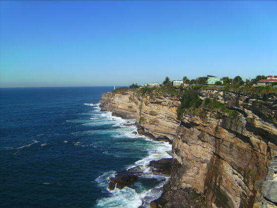 Cliffs around Sydney