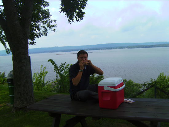 Lunch am Ufer der Mississippi 