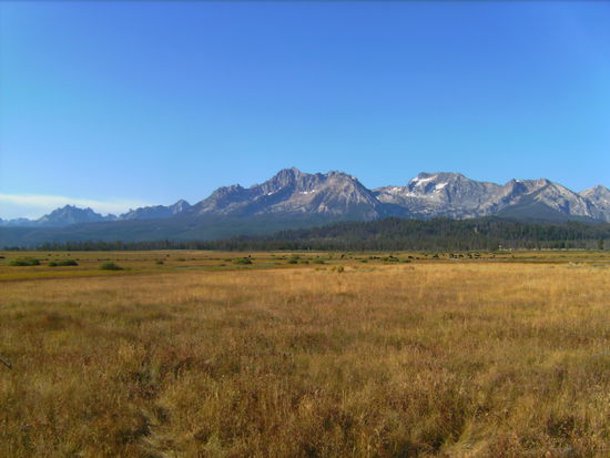 Sawtooth Mountains