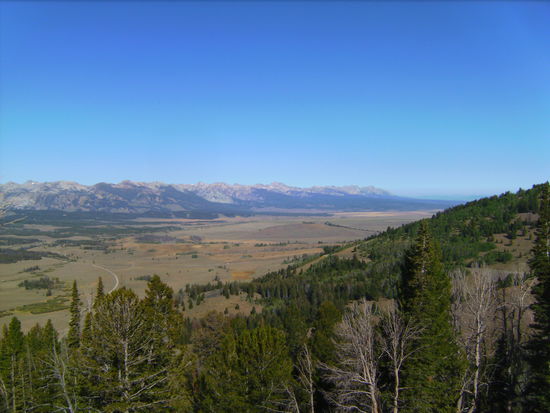 Blick vom Glenola Pass ins Tal Richtung Stanley