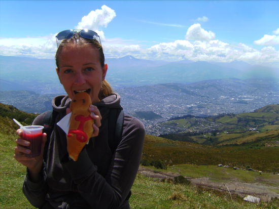 Am Cruz Loma mit Colada Morada und Guagua de Pan - dieses Strahlen war nicht gestellt... 