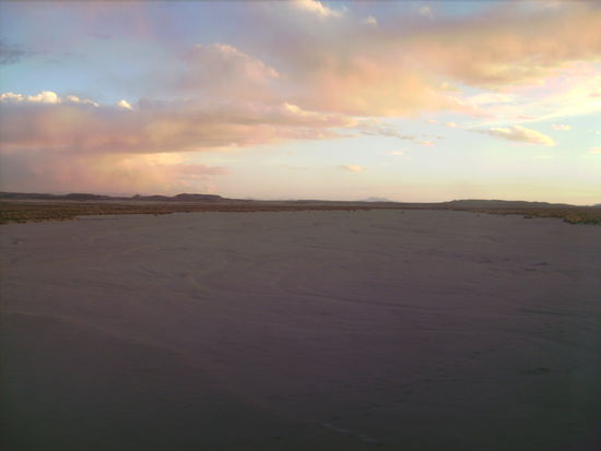 Dämmerung während der Zugfahrt