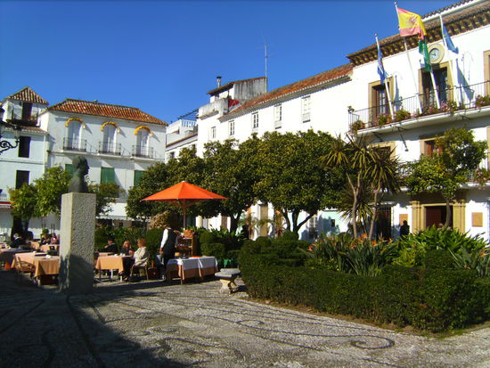 Plaza de los Naranjos - der Hauptplatz von Marbella