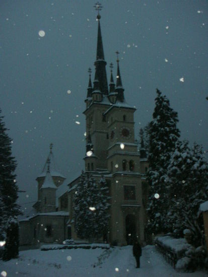 schnee, schnee und das obwohl wir uns temperaturen ueber 20 grad gewohnt sind