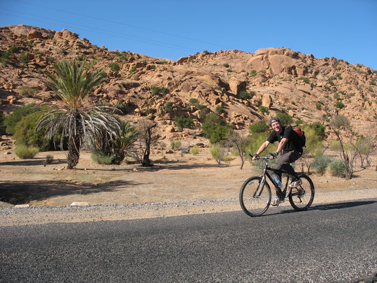 Volkmar auf seinem Drahtesel