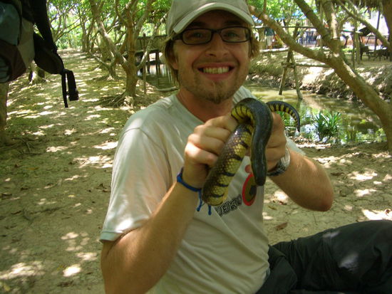 Kurz, bevor ich sie verspeiste...NEIN, Scherz, das aufregendste, was ich bis jetzt (wissentlich) gegessen habe, waren Froschschenkel