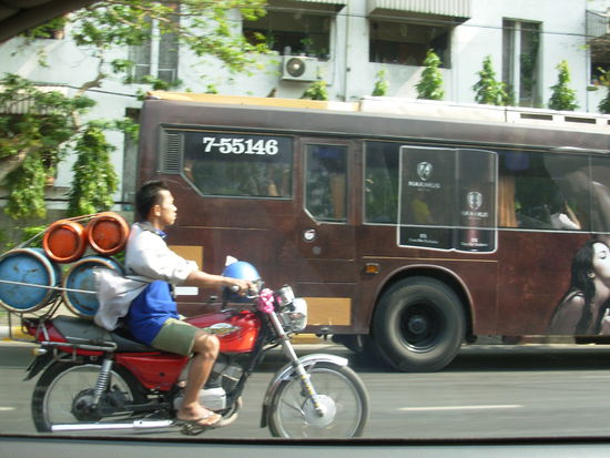 So transportiert man Faesser in Thailan d