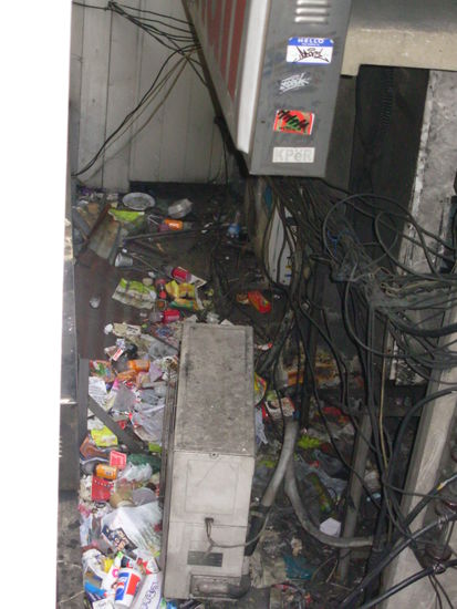 Oeffentliche Muelltonne