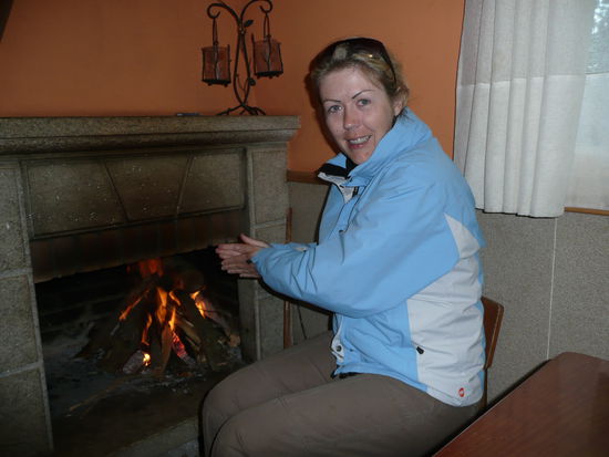 Abends vor dem Kamin (ja ich weiss es sieht aus wie auf der Huette beim Skifahren)