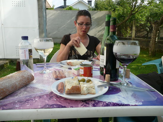 Abendessen im Garten der Pension