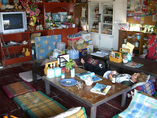 ...waehrend Gerald selbiges im Happy Restaurant erledingt