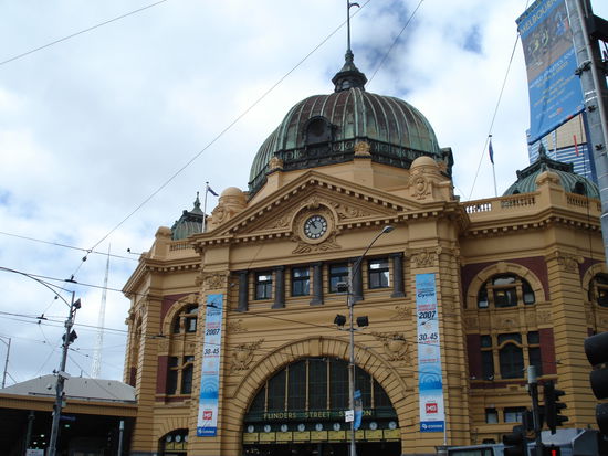 flinders street station