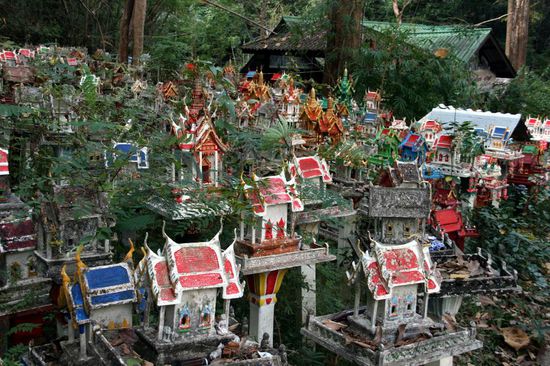 Neue Häuser für die Geister