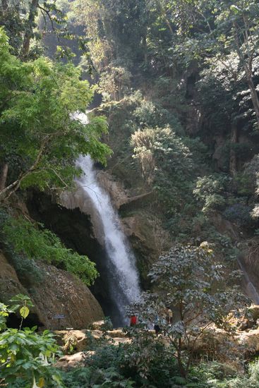 Tad Kuang Si Wasserfall