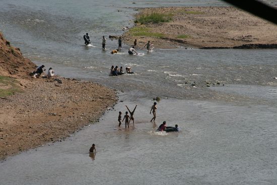 Sonntagsvergnuegen am Nam Khan