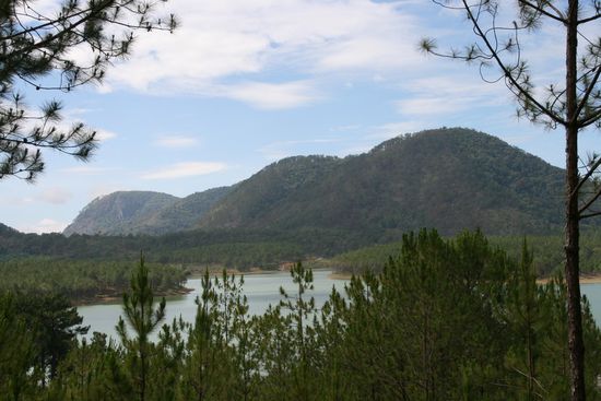 Am Datala Wasserfall