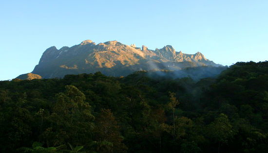 Kinabalu im Snnenschein