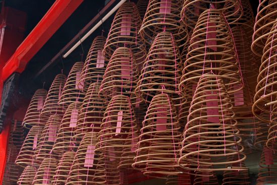 Rauchware mit Wunschzetteln