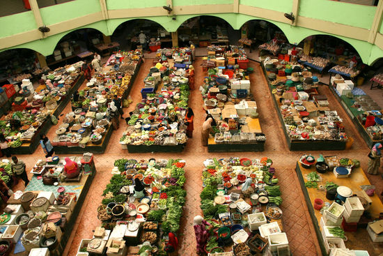 Blick in die Markthalle