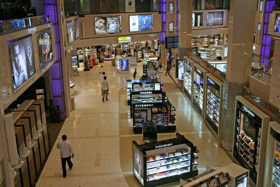 Flughafen Abu Dhabi
