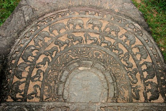 Mondstein, das Symbol des Übergangs von der materiellen in die spirituelle Welt.