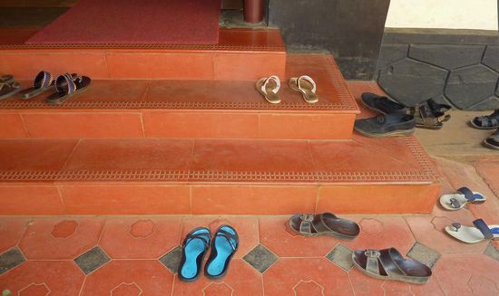 Immer schön die Schuhe ausziehen......