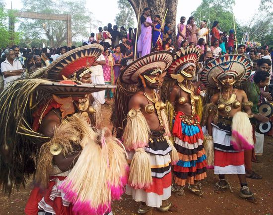 Es wird getrommelt und getanzt die ganze Nacht