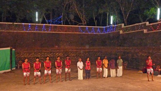 Die Kalaripayatu- Darsteller, eine Kampfkunst