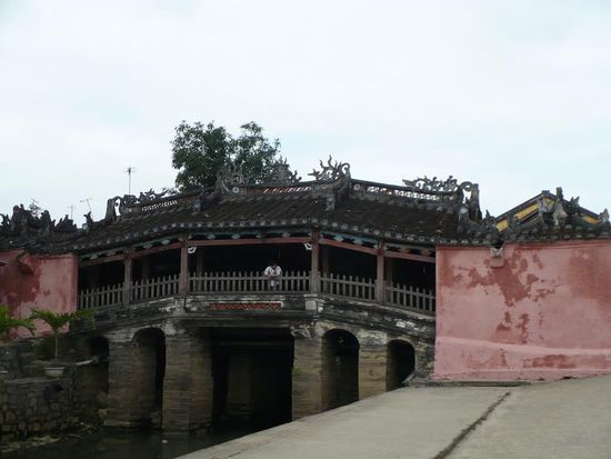 Japanische Bruecke Hoi An (Gruesse an meine Eltern (Steffi) kommt euch das bekannt vor?)