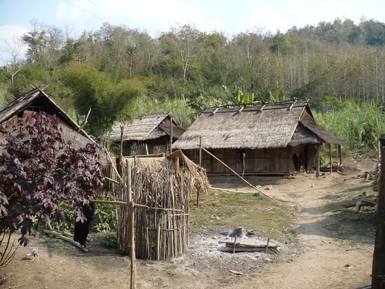Nach den Wasserfaellen gabs noch die obligatorische Tour durchs Touridorf
