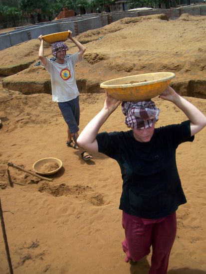 Jaaaa!!! Ihr seht richtig, WIR ARBEITEN!