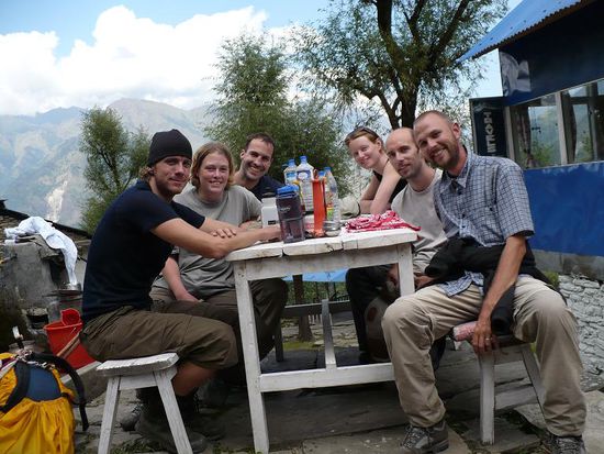 Eine "schraege" Truppe...
Von links:  Mario, Maadla, Christian, Annemieke, Marc und Markus