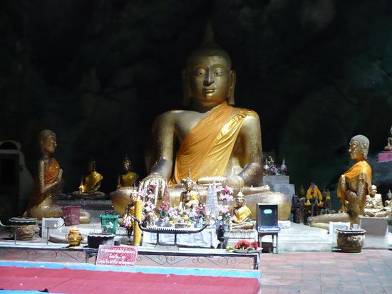 Auch die Khao Luang Hoehle