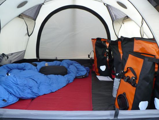 und so geordnet (noch) sah´s Innen aus...